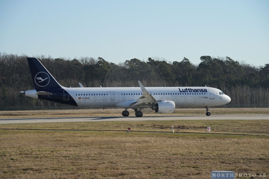 - Airbus, A321-271NX, 08783, D-AIEB, FRA, LufthansaAirbus, A321-271NX, 08783, D-AIEB, FRA, Lufthansa  08783  D-AIEB  FRA  Lufthansa Airbus  A321-271NX 