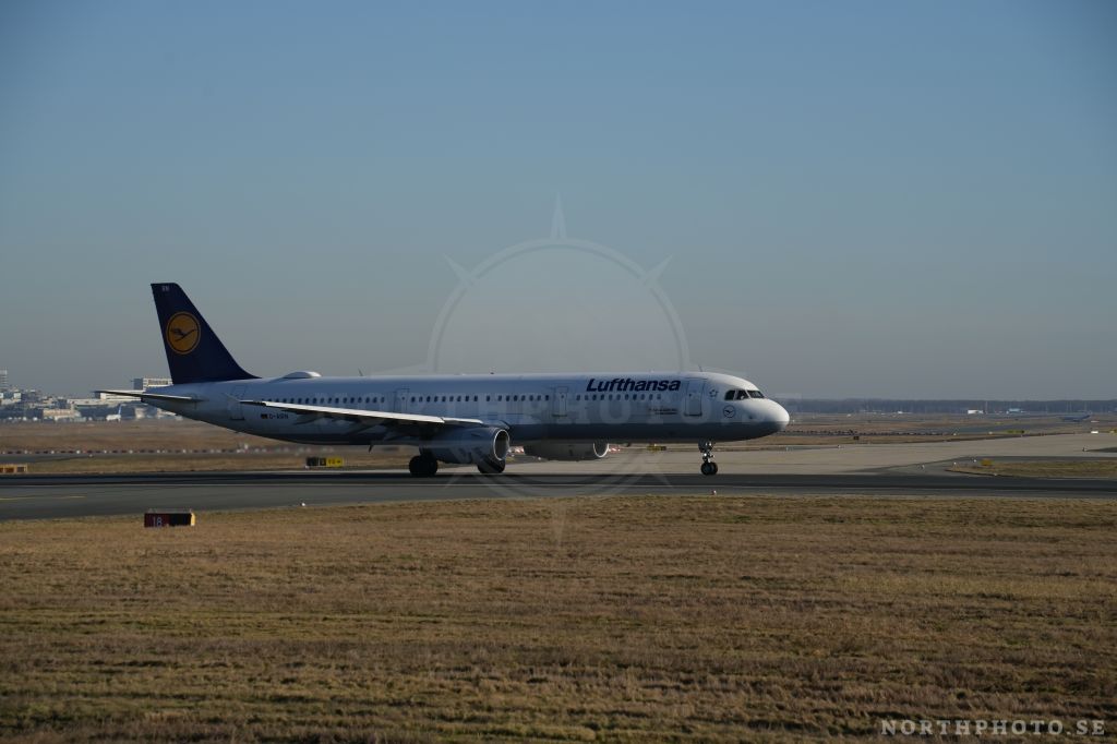 - Airbus, A321-131, 00560, D-AIRN, FRA, LufthansaAirbus, A321-131, 00560, D-AIRN, FRA, Lufthansa Airbus  A321-131  00560  D-AIRN  FRA  Lufthansa 